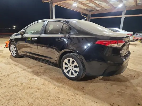JTDBCMFE4R3068453 2024 TOYOTA COROLLA - Image 2