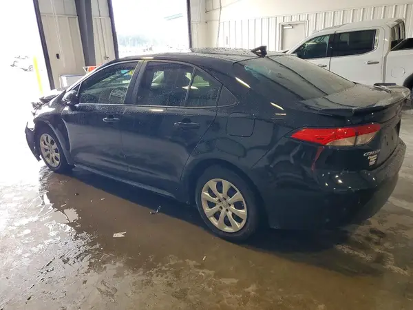 JTDBCMFE4S3072136 2025 TOYOTA COROLLA - Image 2
