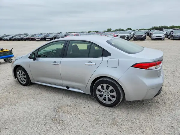 JTDBCMFE4S3075442 2025 TOYOTA COROLLA - Image 2