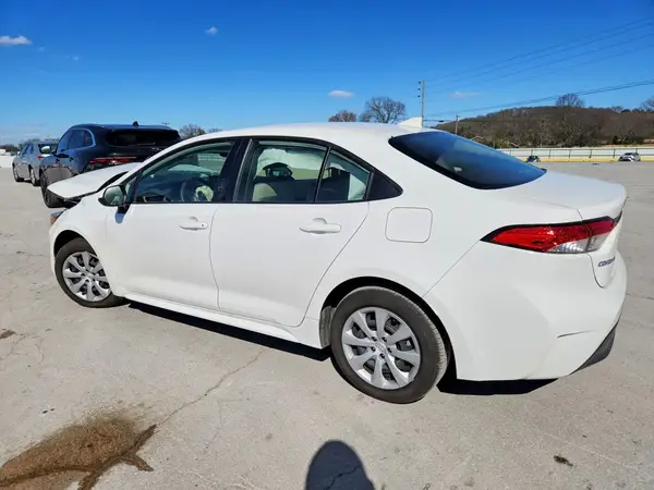 JTDBCMFE4S3077384 2025 TOYOTA COROLLA - Image 2