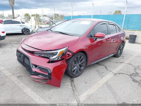 JTDBCMFE4S3079698 2025 TOYOTA COROLLA - Image 2