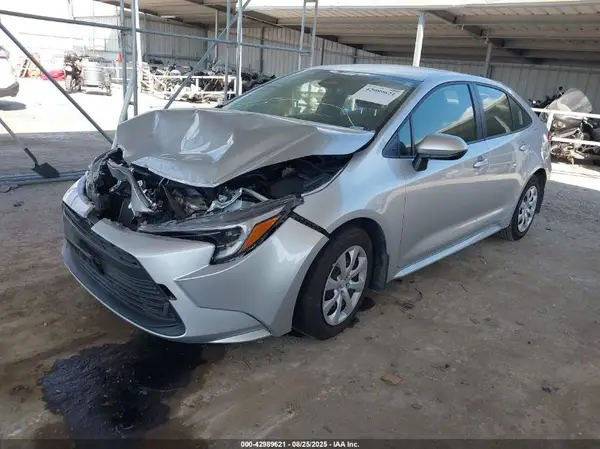 JTDBCMFE4S3096369 2025 TOYOTA COROLLA - Image 2