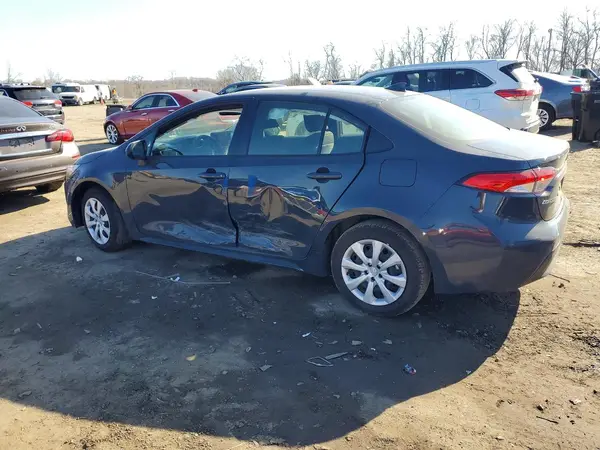JTDBCMFE4S3103109 2025 TOYOTA COROLLA - Image 2