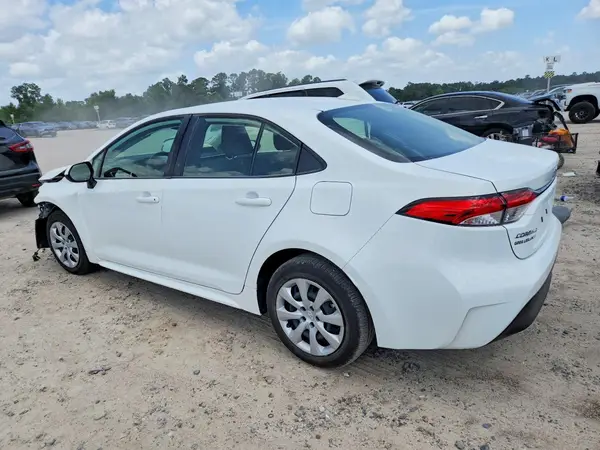 JTDBCMFE4S3106947 2025 TOYOTA COROLLA - Image 2