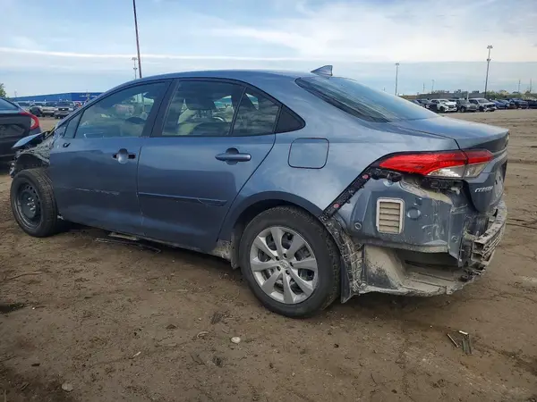 JTDBCMFE4SJ037656 2025 TOYOTA COROLLA - Image 2