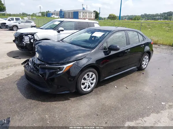JTDBCMFE4SJ038161 2025 TOYOTA COROLLA - Image 2