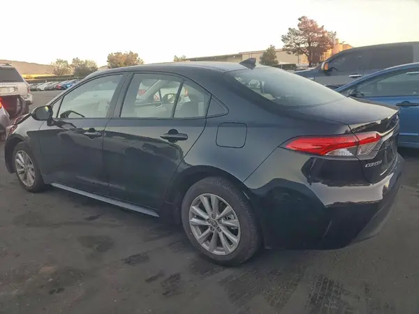 JTDBCMFE4T3121191 2026 TOYOTA COROLLA - Image 2