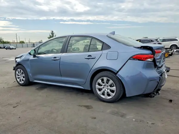 JTDBCMFE4T3142140 2026 TOYOTA COROLLA - Image 2