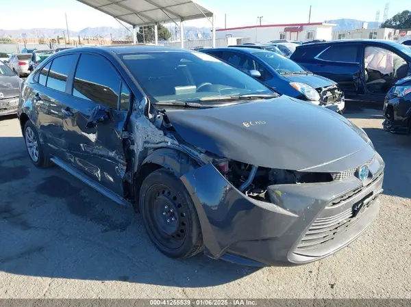 JTDBCMFE5P3020568 2023 TOYOTA COROLLA - Image 1