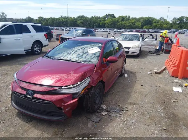 JTDBCMFE5PJ002664 2023 TOYOTA COROLLA - Image 2