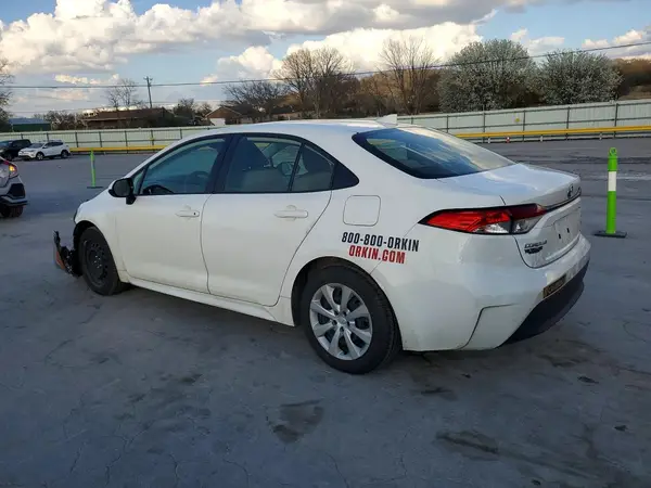 JTDBCMFE5R3035011 2024 TOYOTA COROLLA - Image 2