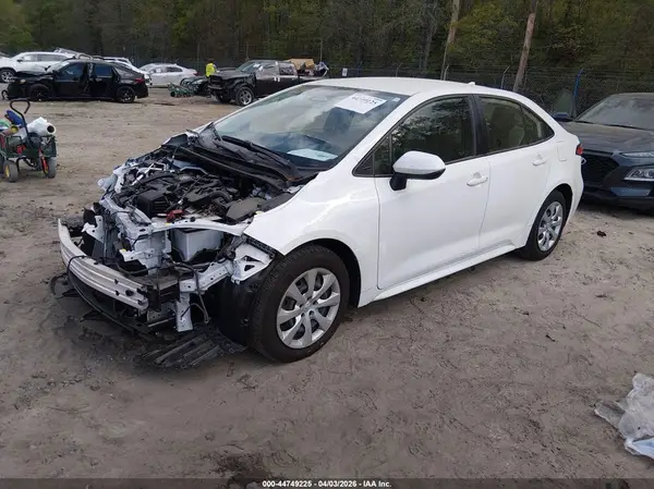JTDBCMFE5R3040502 2024 TOYOTA COROLLA - Image 2