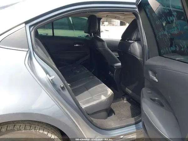 JTDBCMFE5R3042931 2024 TOYOTA COROLLA - Image 8