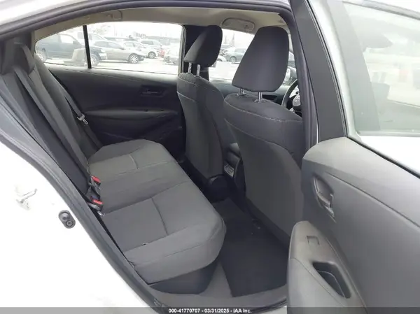JTDBCMFE5R3049992 2024 TOYOTA COROLLA - Image 8
