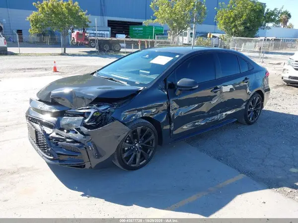 JTDBCMFE5R3050799 2024 TOYOTA COROLLA - Image 2