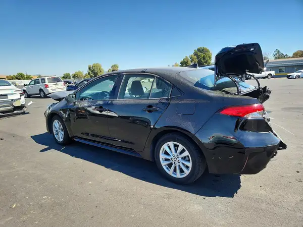 JTDBCMFE5R3056246 2024 TOYOTA COROLLA - Image 2