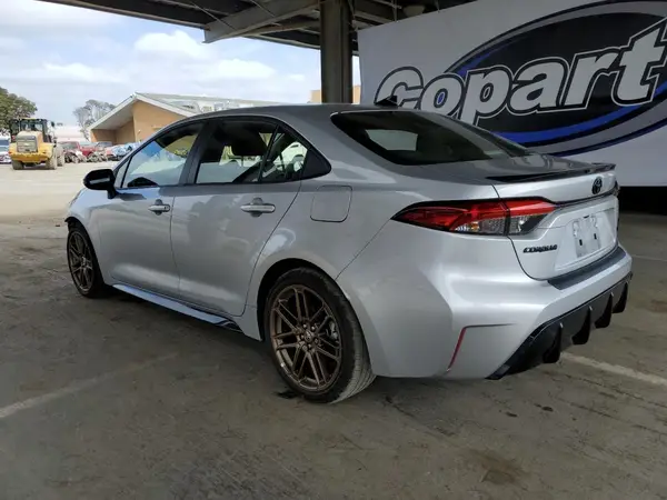 JTDBCMFE5R3057462 2024 TOYOTA COROLLA - Image 2