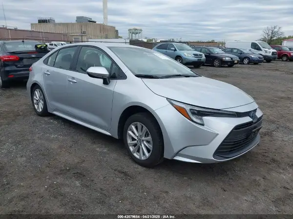 JTDBCMFE5R3065352 2024 TOYOTA COROLLA - Image 1