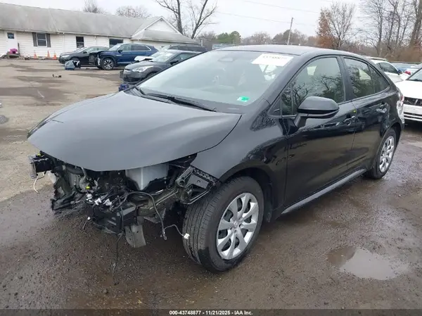 JTDBCMFE5S3079564 2025 TOYOTA COROLLA - Image 2