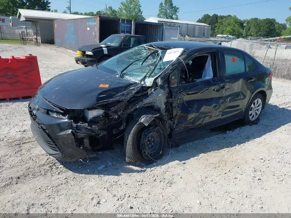 JTDBCMFE5S3079919 2025 TOYOTA COROLLA - Image 2