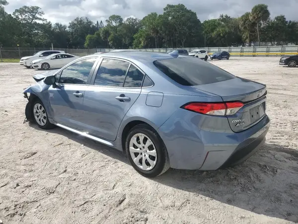 JTDBCMFE5S3082772 2025 TOYOTA COROLLA - Image 2