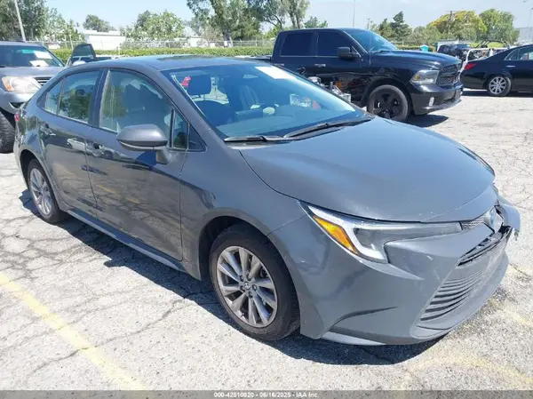 JTDBCMFE5S3084554 2025 TOYOTA COROLLA - Image 1