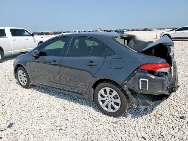 JTDBCMFE5S3087907 2025 TOYOTA COROLLA - Image 2