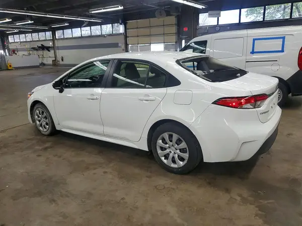 JTDBCMFE5S3090094 2025 TOYOTA COROLLA - Image 2