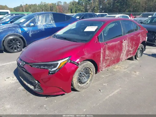 JTDBCMFE5S3100185 2025 TOYOTA COROLLA - Image 2