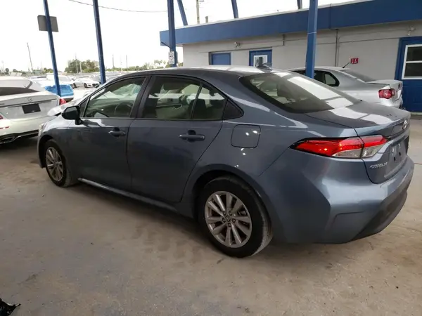 JTDBCMFE5S3105726 2025 TOYOTA COROLLA - Image 2