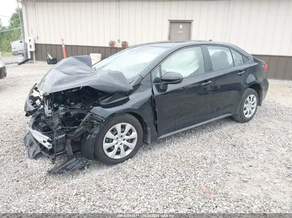 JTDBCMFE5SJ039996 2025 TOYOTA COROLLA - Image 2
