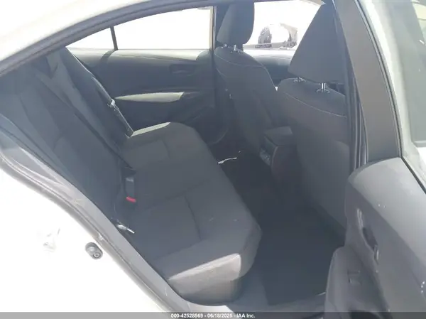 JTDBCMFE5SJ043353 2025 TOYOTA COROLLA - Image 8