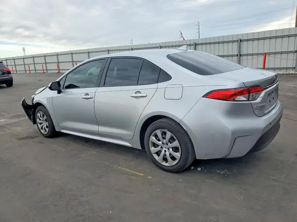 JTDBCMFE5SJ045975 2025 TOYOTA COROLLA - Image 2