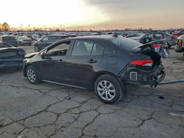 JTDBCMFE5T3115500 2026 TOYOTA COROLLA - Image 2