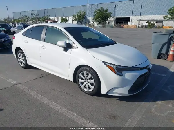 JTDBCMFE6P3017937 2023 TOYOTA COROLLA - Image 1