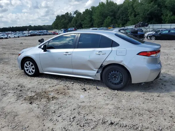 JTDBCMFE6R3037544 2024 TOYOTA COROLLA - Image 2