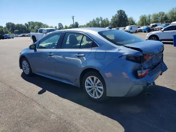 JTDBCMFE6R3037673 2024 TOYOTA COROLLA - Image 2