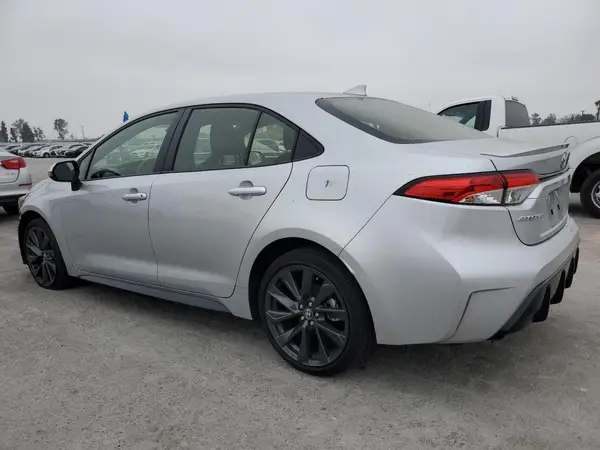 JTDBCMFE6R3037687 2024 TOYOTA COROLLA - Image 2