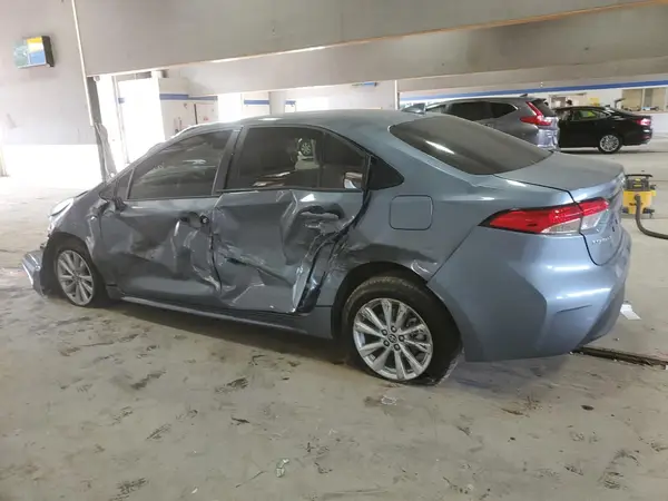 JTDBCMFE6R3038676 2024 TOYOTA COROLLA - Image 2