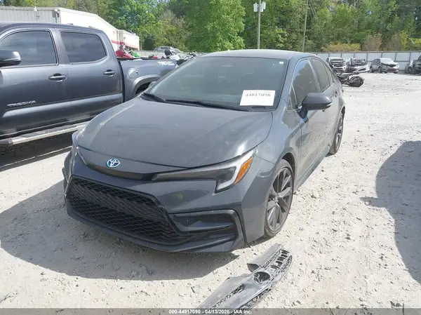 JTDBCMFE6R3050360 2024 TOYOTA COROLLA - Image 2
