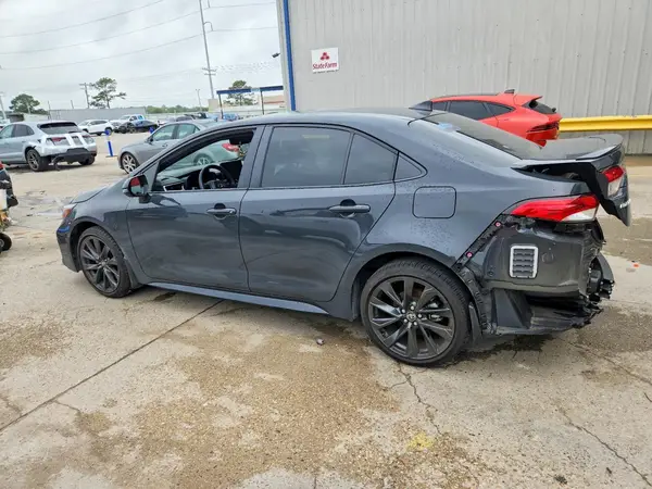 JTDBCMFE6R3051119 2024 TOYOTA COROLLA - Image 2