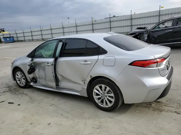 JTDBCMFE6R3051170 2024 TOYOTA COROLLA - Image 2