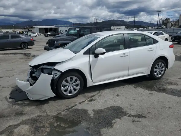 JTDBCMFE6R3054814 2024 TOYOTA COROLLA - Image 1