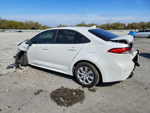 JTDBCMFE6R3058491 2024 TOYOTA COROLLA - Image 2