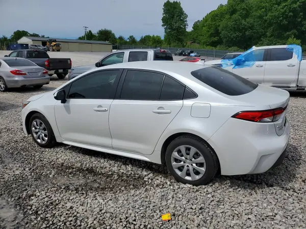 JTDBCMFE6R3066705 2024 TOYOTA COROLLA - Image 2