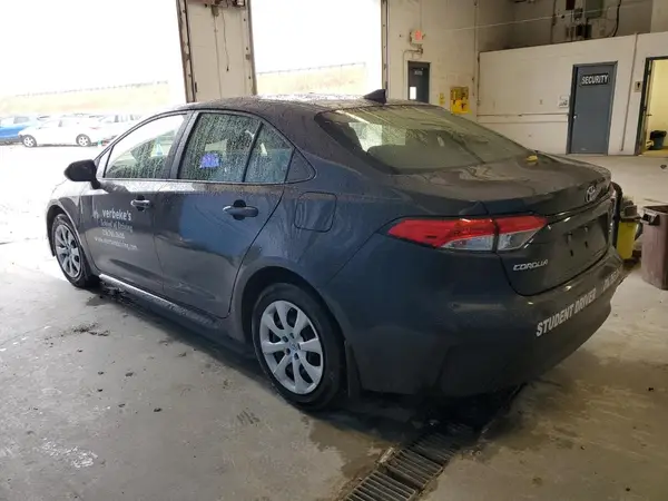 JTDBCMFE6S3071814 2025 TOYOTA COROLLA - Image 2