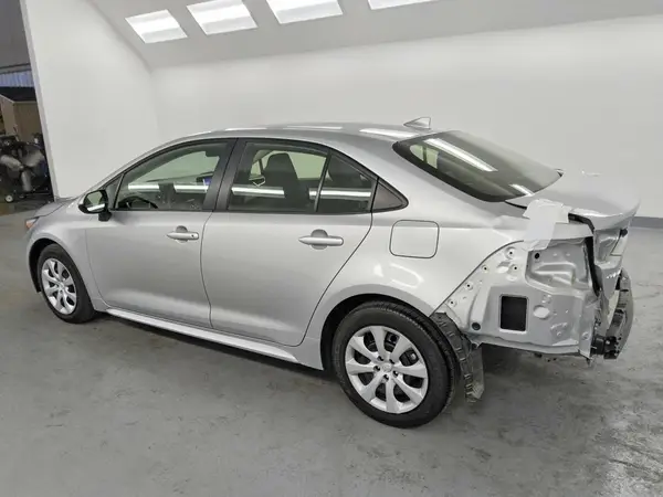 JTDBCMFE6S3072428 2025 TOYOTA COROLLA - Image 2