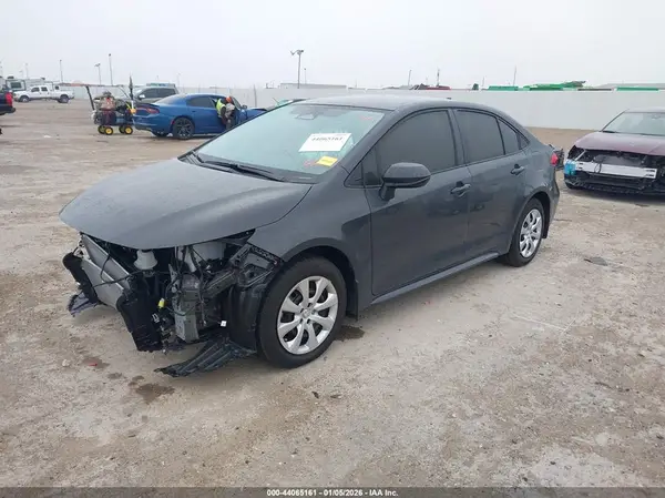 JTDBCMFE6S3094316 2025 TOYOTA COROLLA - Image 2