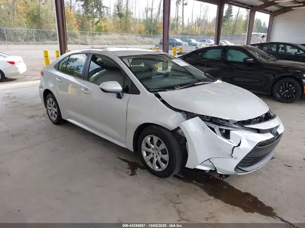 JTDBCMFE6SJ039473 2025 TOYOTA COROLLA - Image 1