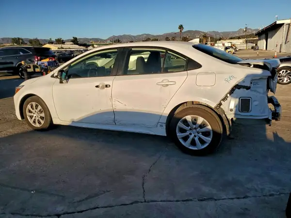 JTDBCMFE7P3018580 2023 TOYOTA COROLLA - Image 2